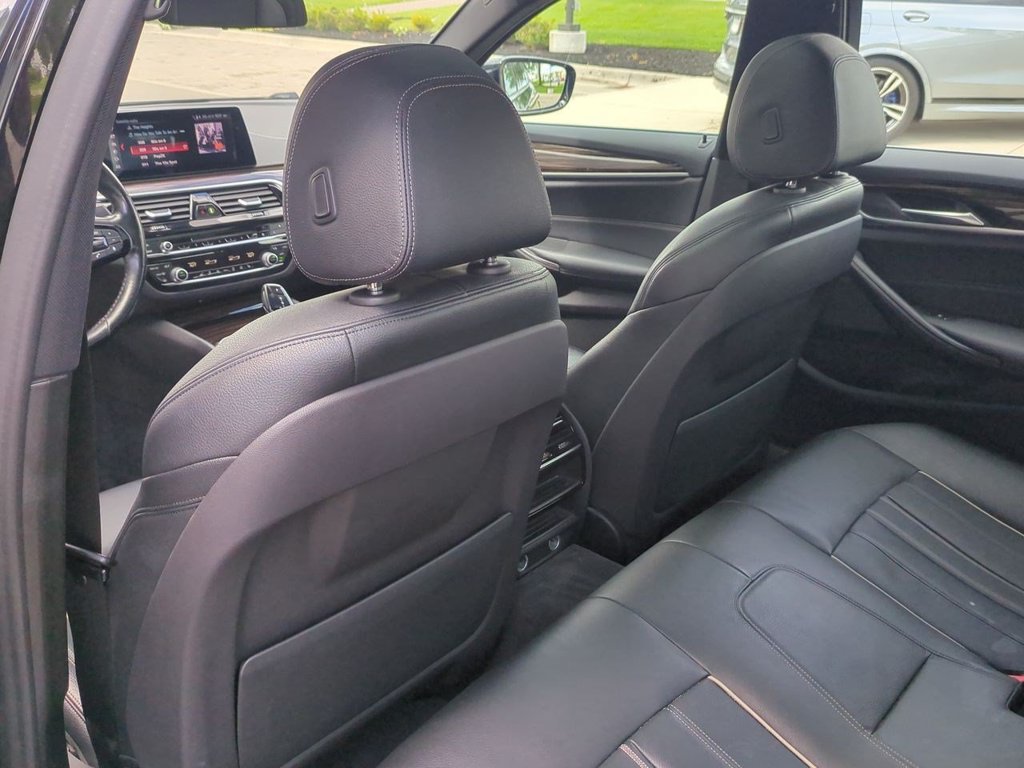 Used 2019 BMW 540i xDrive w/ Convenience Package AWD/4WD image 21
