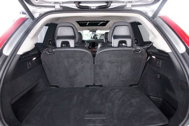 Certified 2025 Volvo XC90 B5 Plus w/ Protection Package Premier AWD/4WD image 45