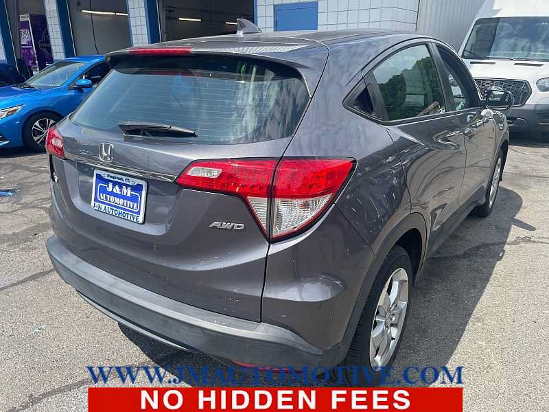 Used 2019 Honda HR-V LX image 3