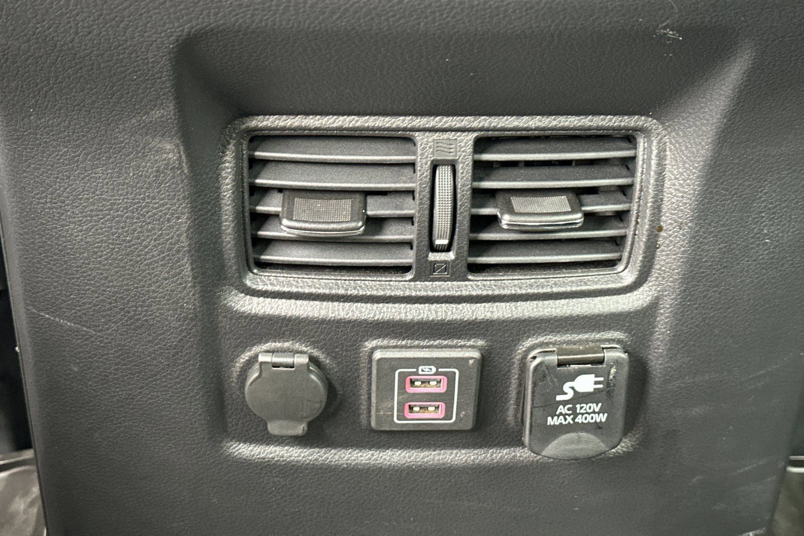 Certified 2024 Nissan Titan PRO-4X w/ Off Road Protection Package image 43