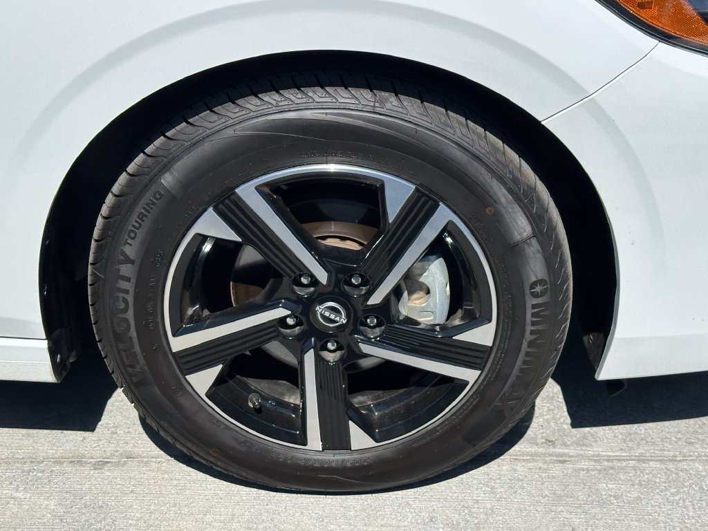 Used 2025 Nissan Murano SL AWD/4WD image 11