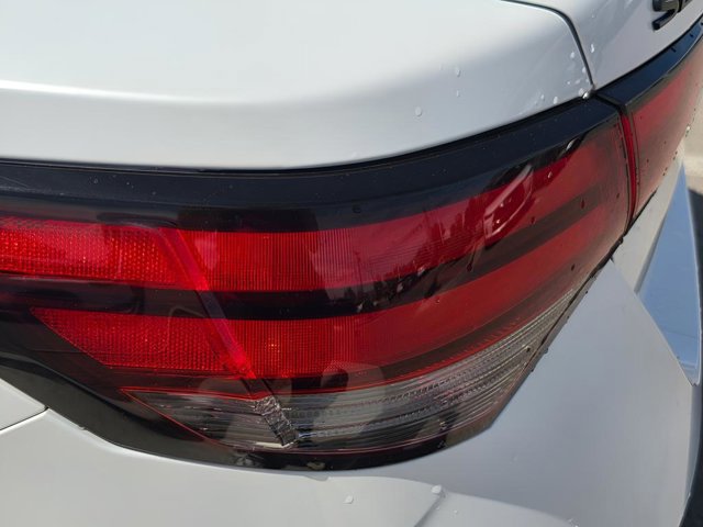 Certified 2022 Nissan Sentra SR w/ Midnight Edition FWD image 28