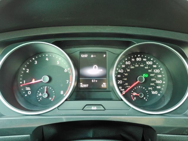 Used 2018 Volkswagen Tiguan SEL image 37