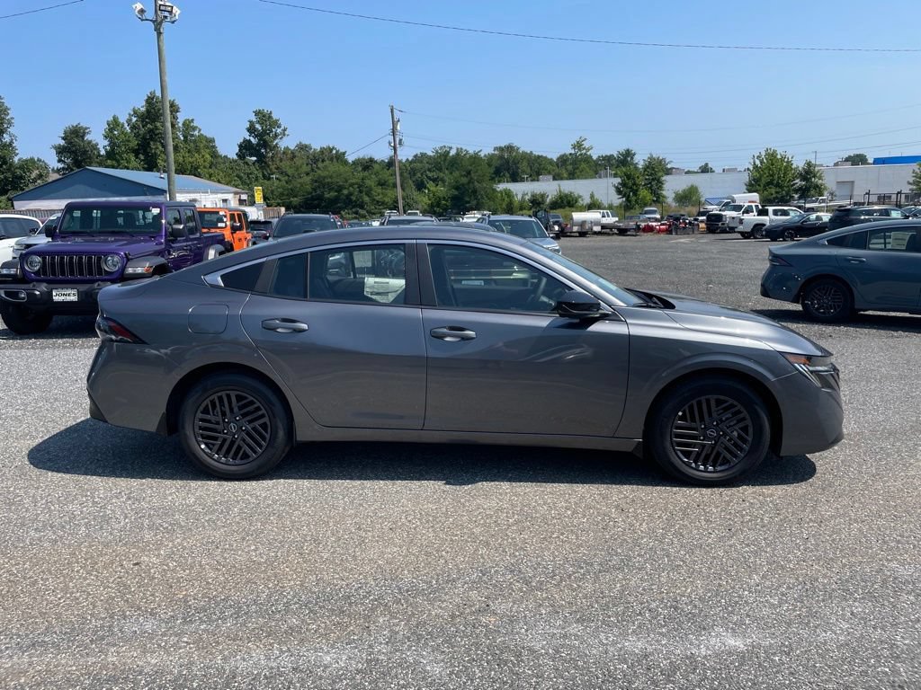 New 2026 Nissan Sentra SV w/ SV Convenience Package FWD image 4