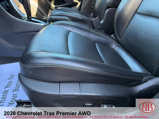 Used 2020 Chevrolet Trax Premier AWD/4WD image 12