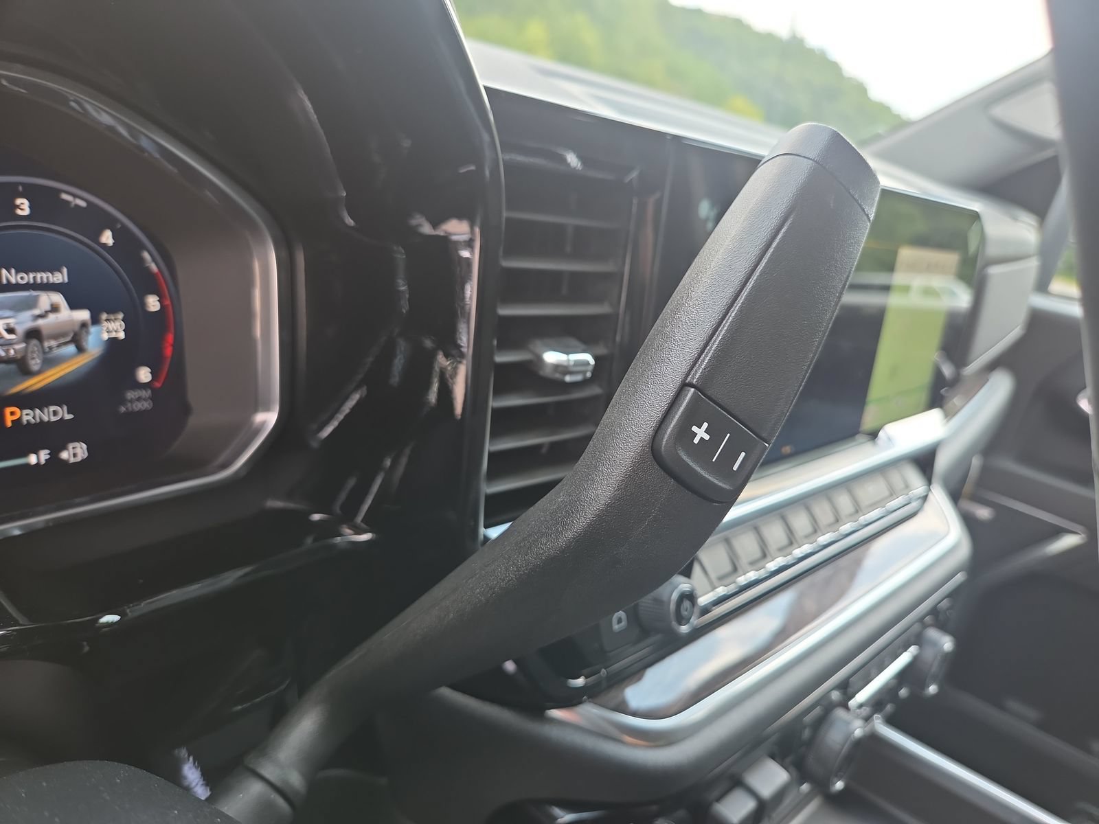 New 2026 Chevrolet Silverado 2500 LTZ w/ LTZ Convenience Package AWD/4WD image 22