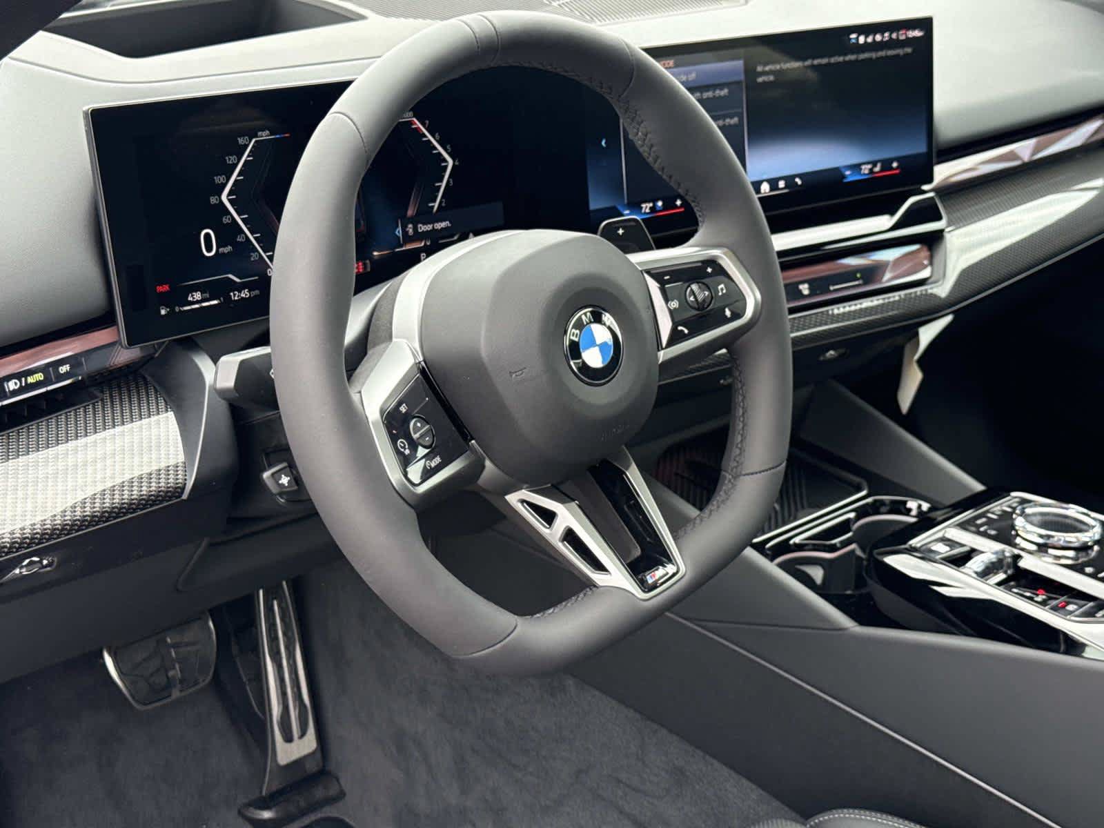 New 2027 BMW 540i xDrive w/ Executive Package AWD/4WD image 2