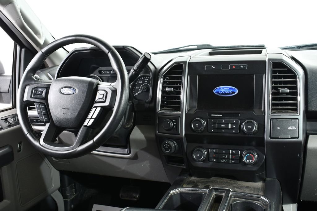 Used 2019 Ford F150 XLT w/ Equipment Group 302A Luxury AWD/4WD image 8