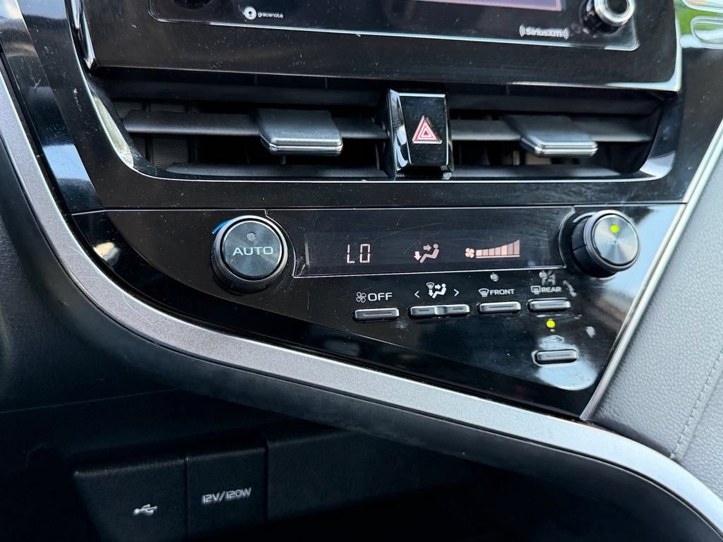Used 2021 Toyota Camry SE AWD/4WD image 20