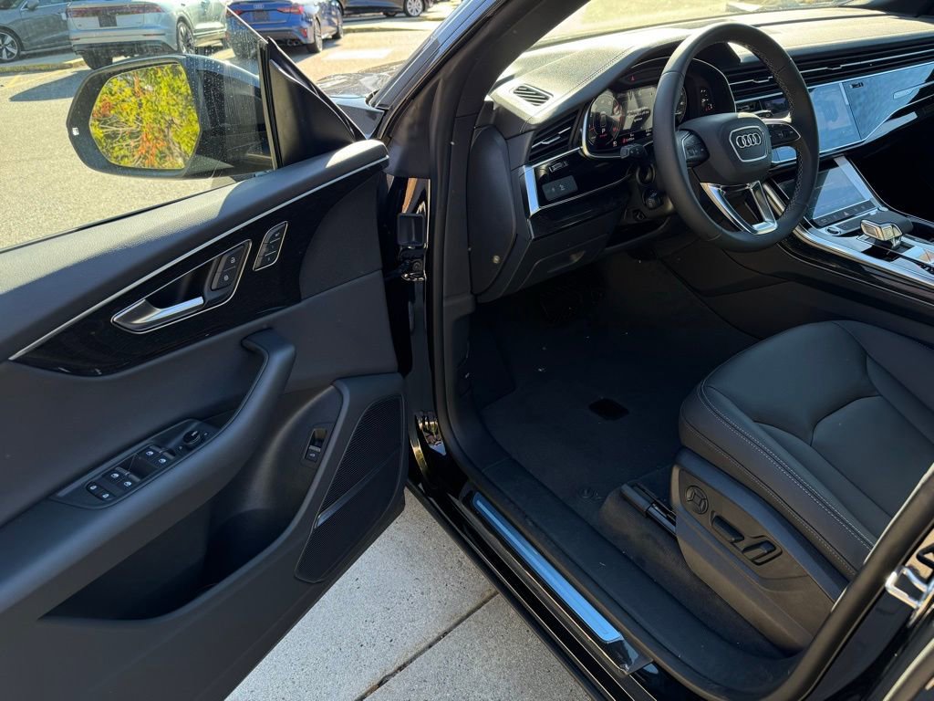 New 2026 Audi Q8 Premium image 16