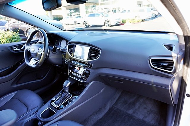 Used 2019 Hyundai Ioniq Limited w/ Ultimate Package 02 FWD image 17