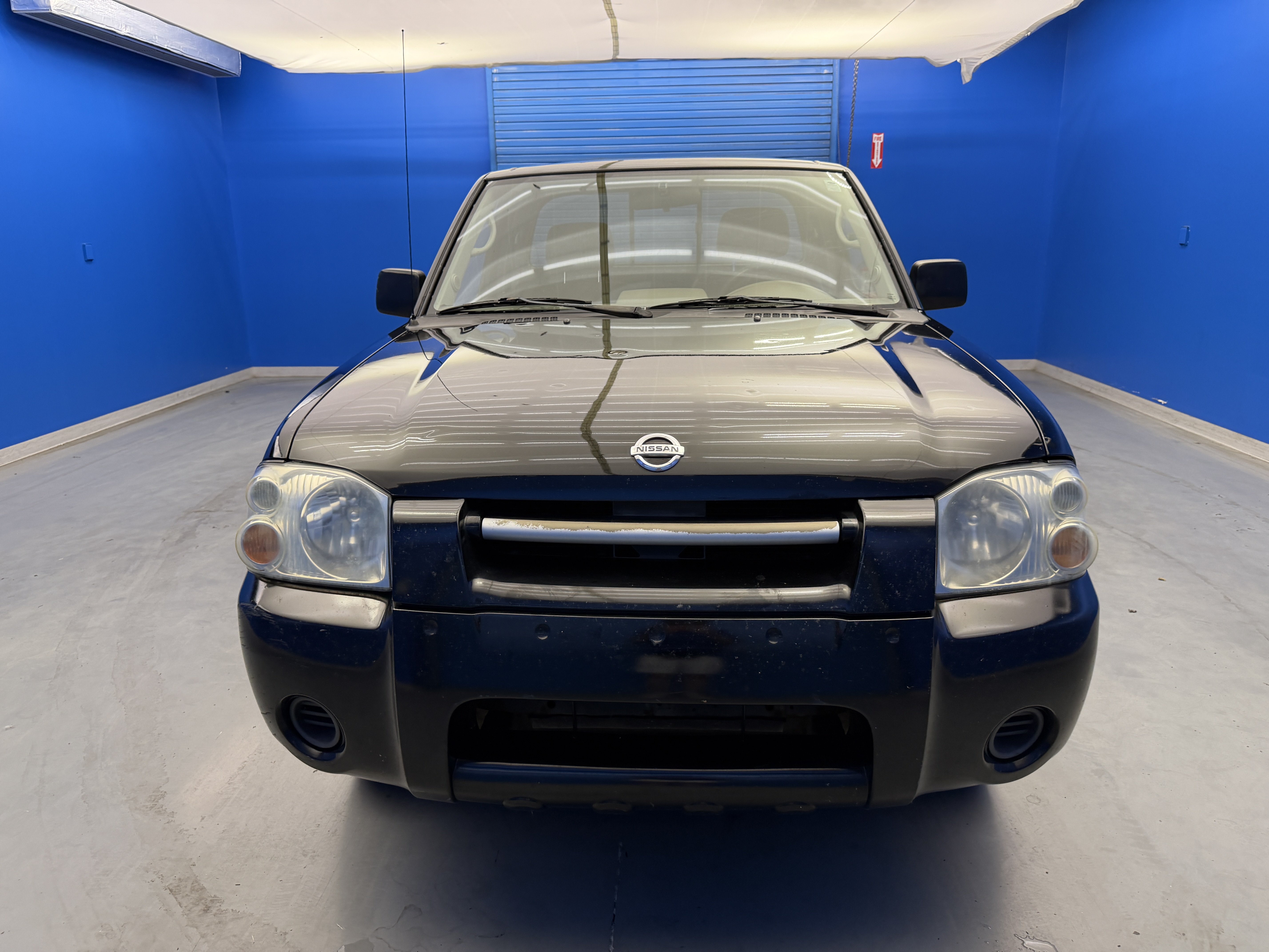 Used 2003 Nissan Frontier XE RWD image 3