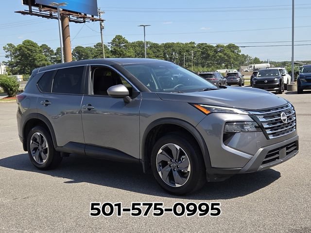 Used 2026 Nissan Rogue SV FWD image 5