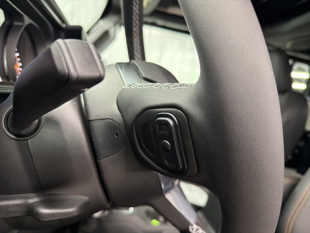 New 2025 Jeep Wrangler Sahara w/ Safety Group image 20