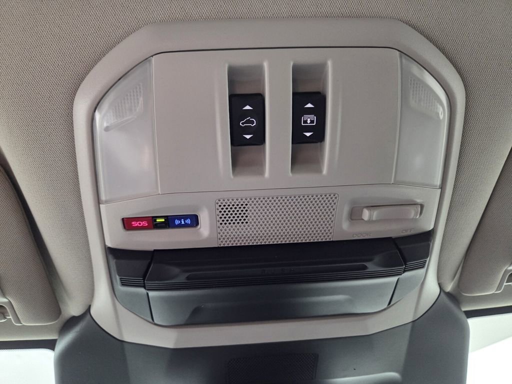 Used 2024 Subaru Ascent Touring image 16