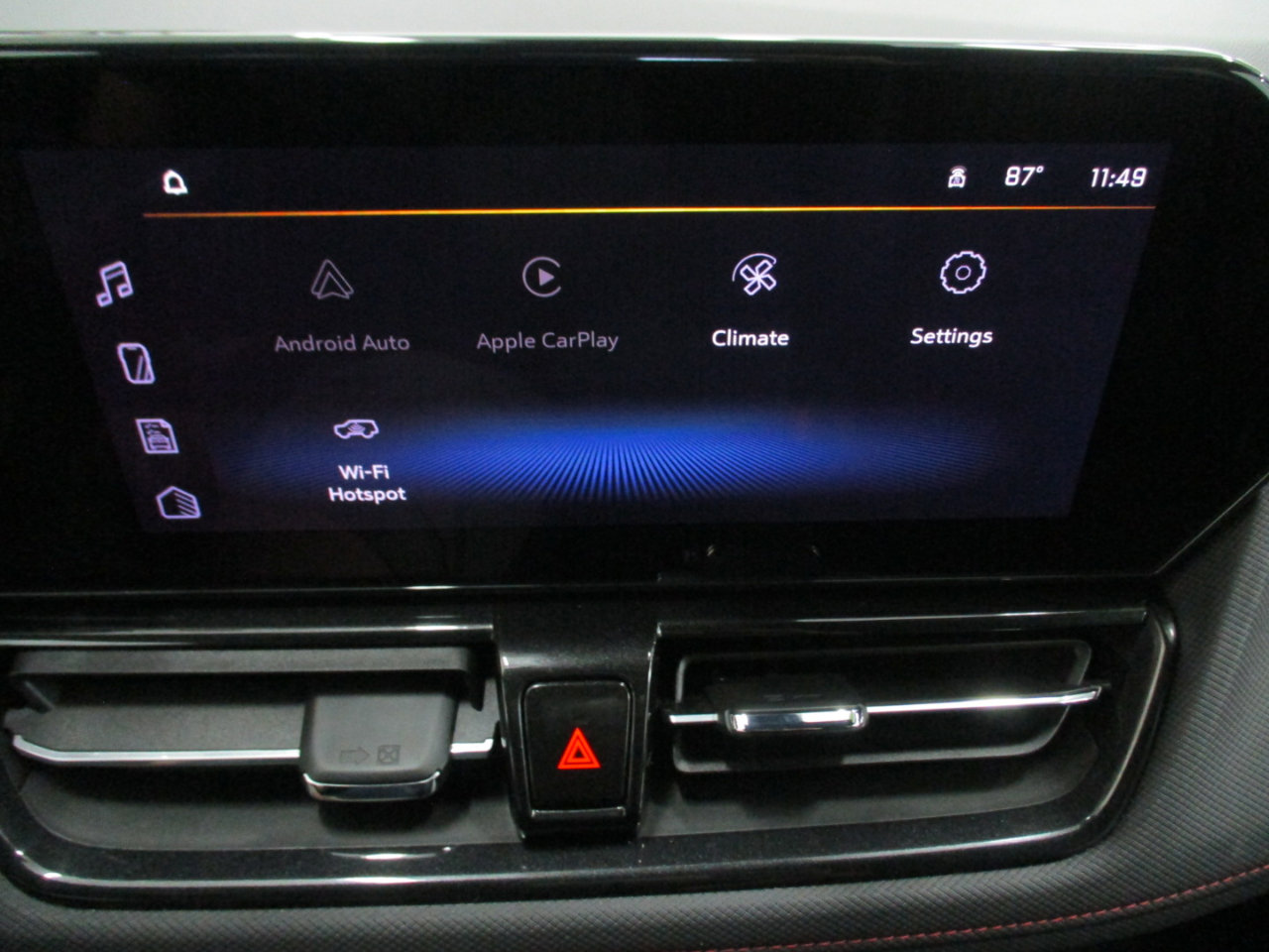 Used 2024 Chevrolet TrailBlazer RS w/ Convenience Package image 21