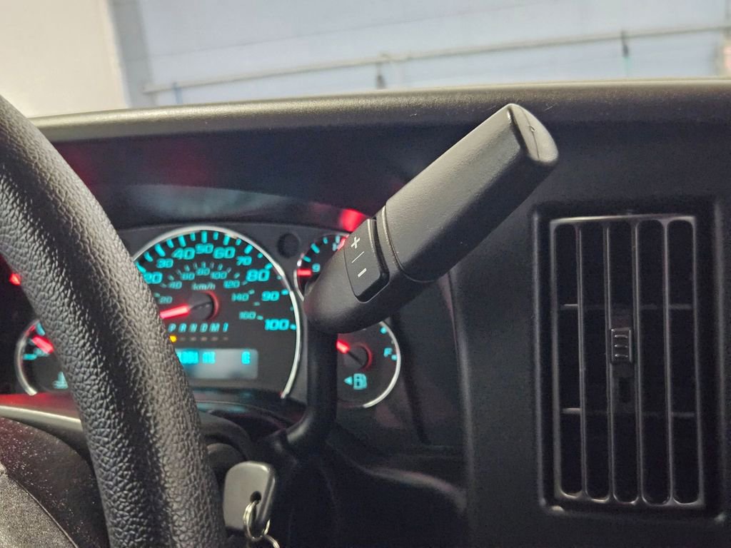 Used 2020 Chevrolet Express 3500 LT w/ LT Preferred Equipment Group image 18