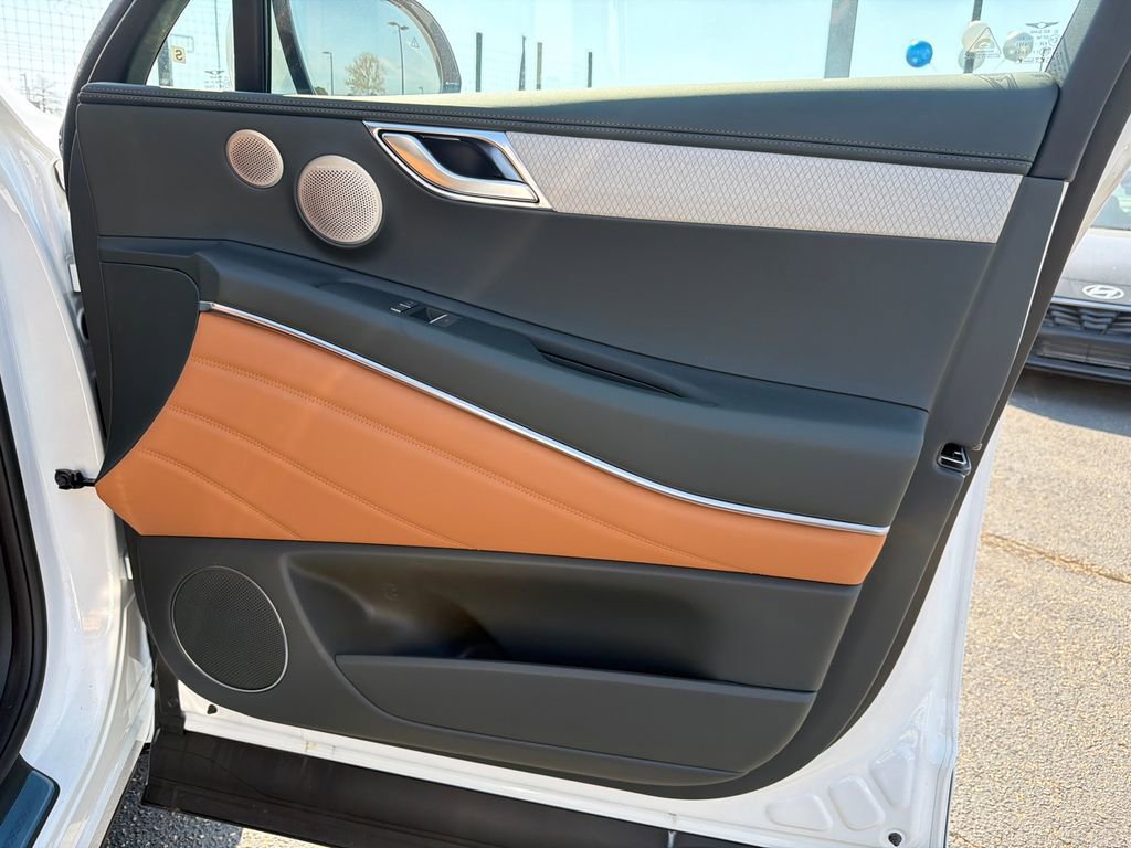 New 2026 Genesis GV80 2.5T Prestige image 14