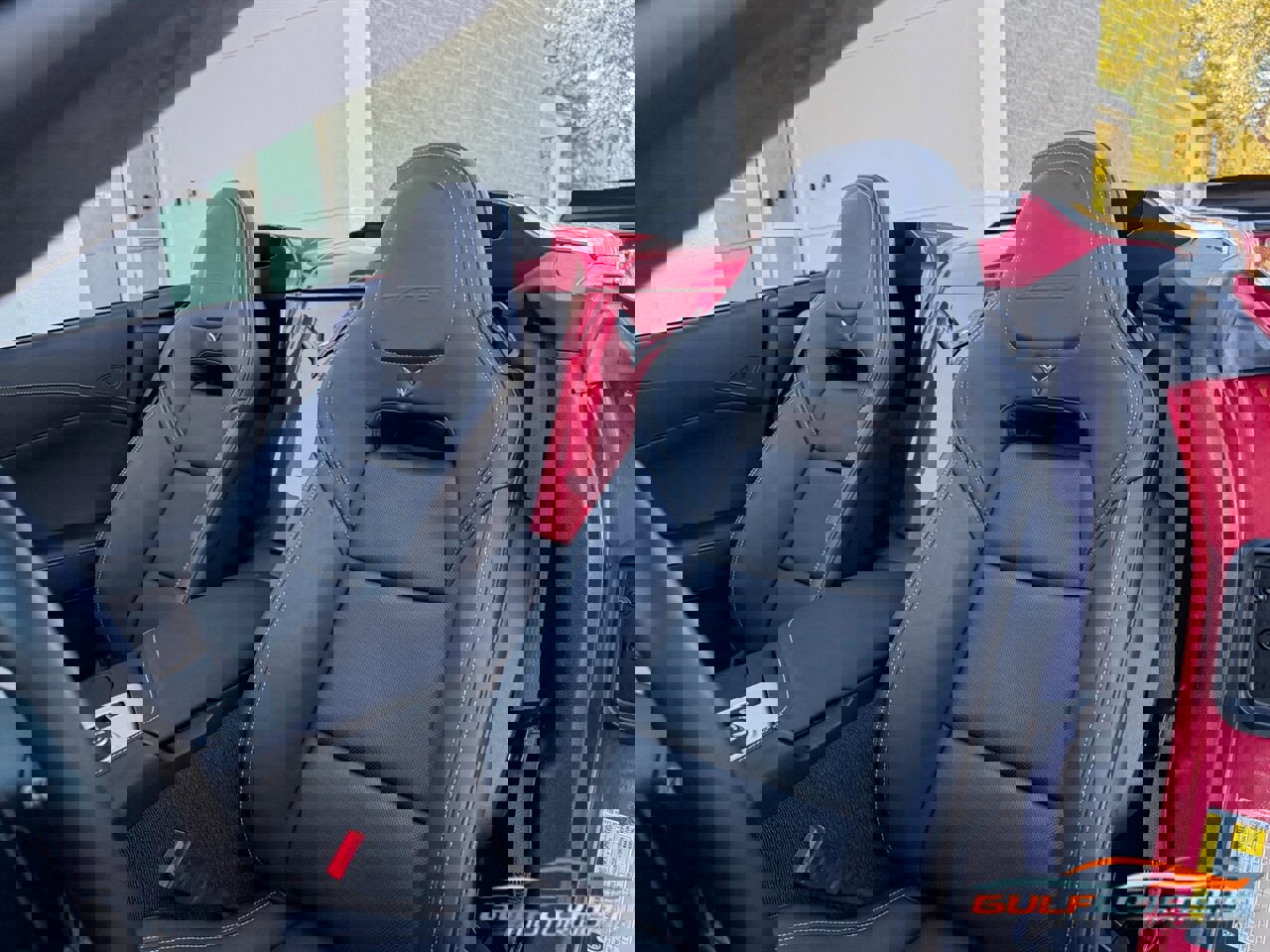 Used 2015 Chevrolet Corvette Z06 w/ 3LZ Preferred Equipment Group image 24