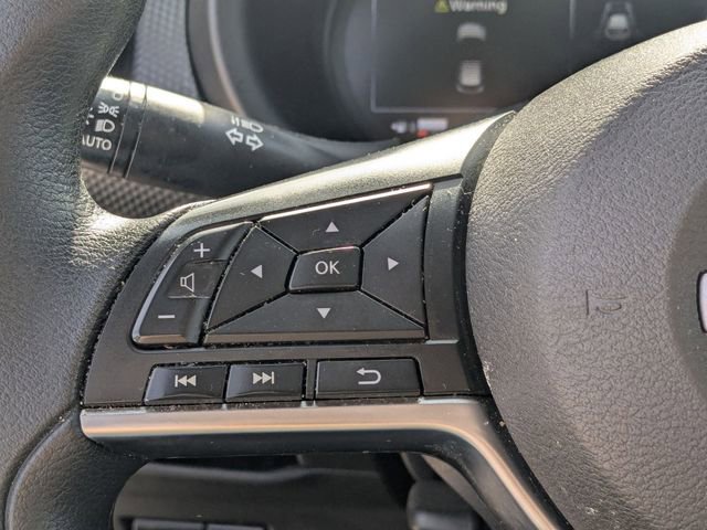 Used 2024 Nissan Kicks SV image 17