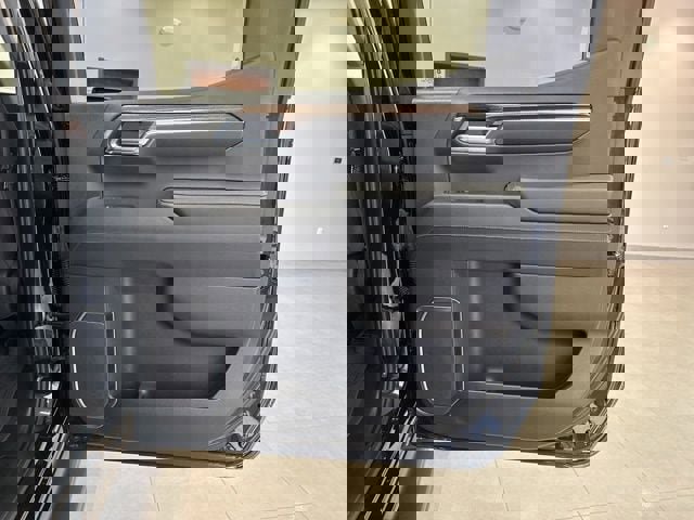 Used 2023 Chevrolet Silverado 1500 LT Trail Boss w/ Protection Package image 44