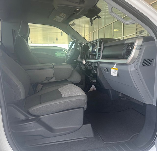 Used 2024 Ford F350 XLT w/ 360-Degree Camera Package image 6