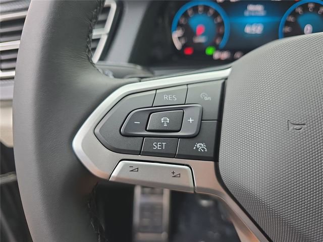 New 2026 Volkswagen Atlas Cross Sport SEL Premium R-Line image 24