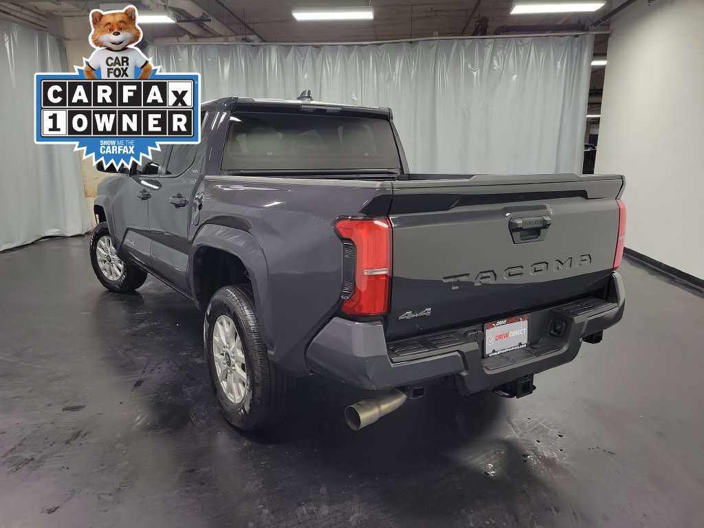 Used 2025 Toyota Tacoma SR5 AWD/4WD image 6