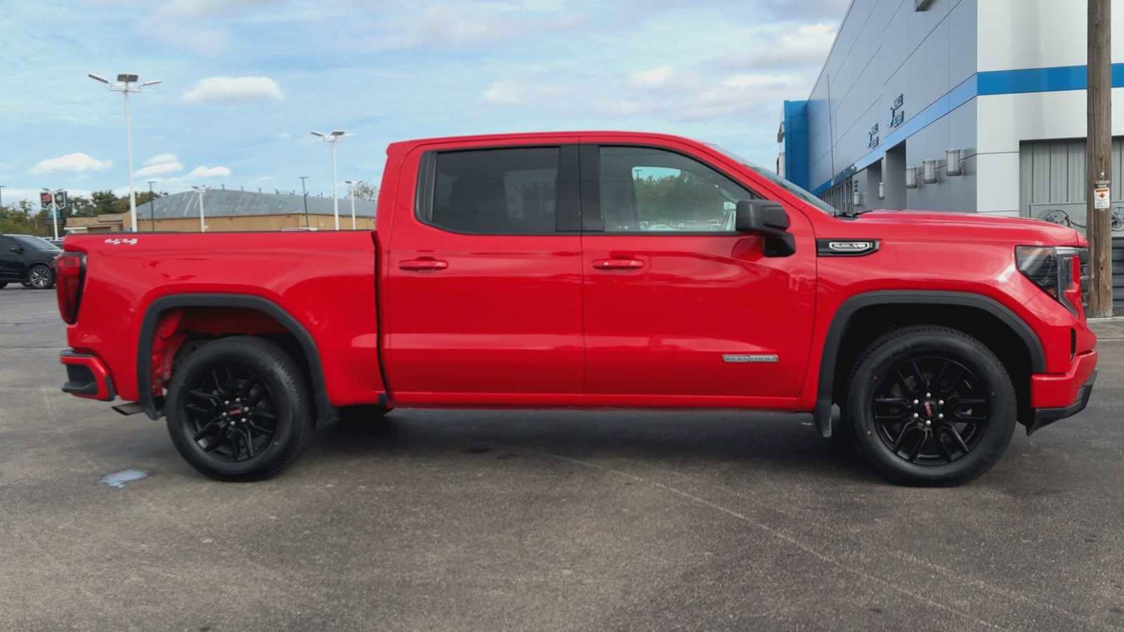 Certified 2022 GMC Sierra 1500 Elevation w/ LPO, Elevation Black Package image 9