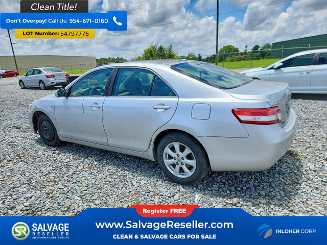 Used 2011 Toyota Camry LE w/ LE Extra-Value Pkg FWD image 3