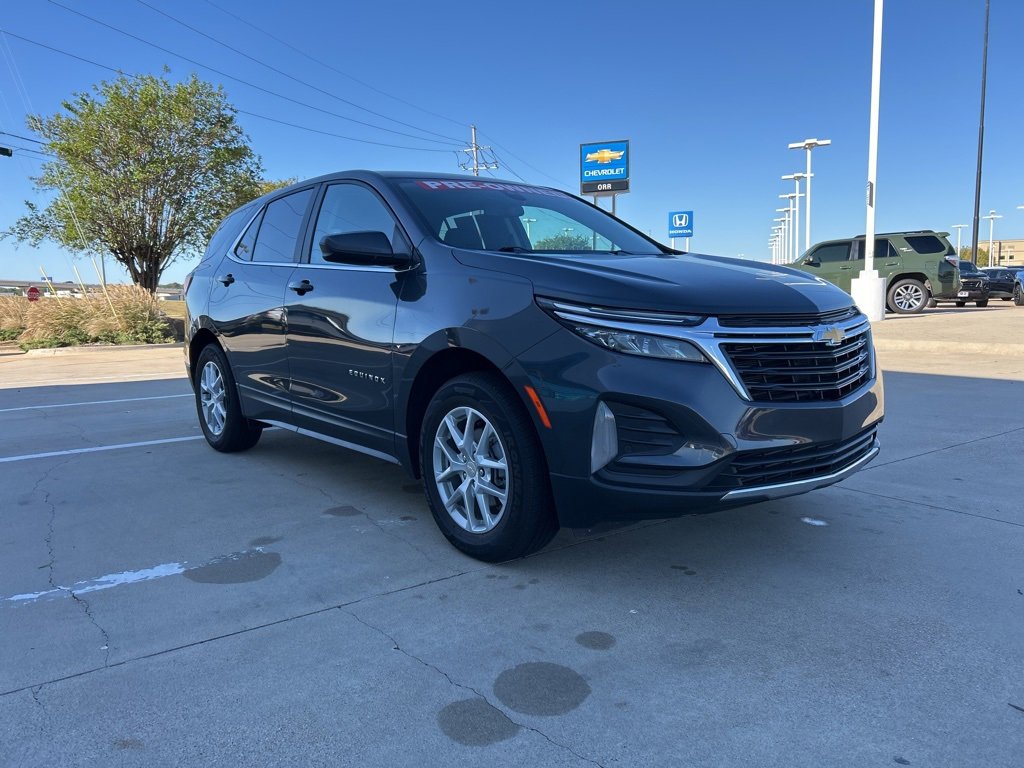 Used 2023 Chevrolet Equinox LT image 4
