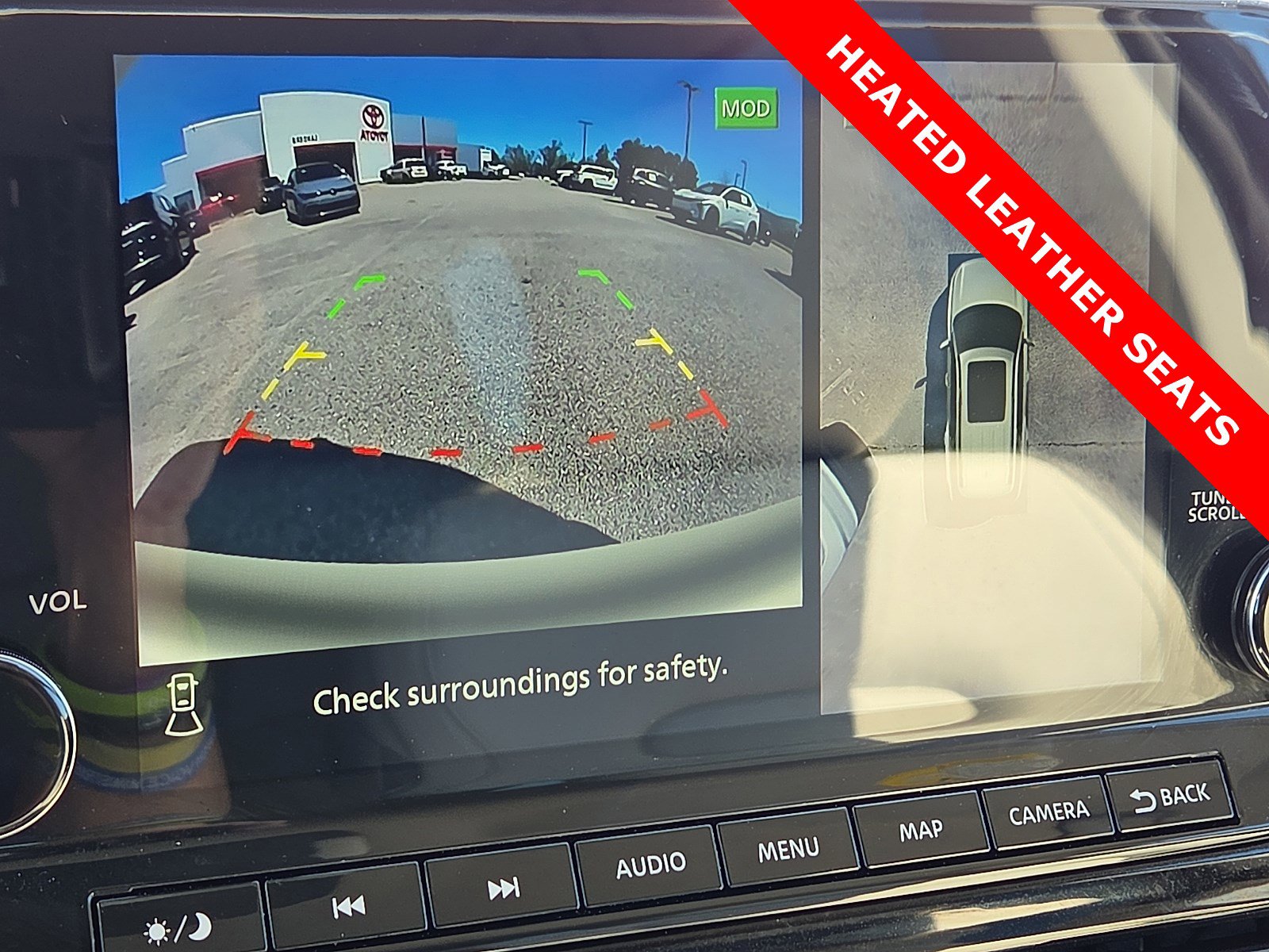 Used 2025 Nissan Pathfinder SL image 20