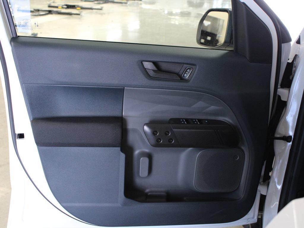Used 2025 Ford Maverick XL FWD image 13
