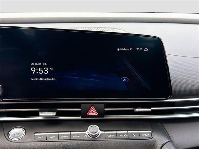 Used 2024 Hyundai Elantra SEL image 14