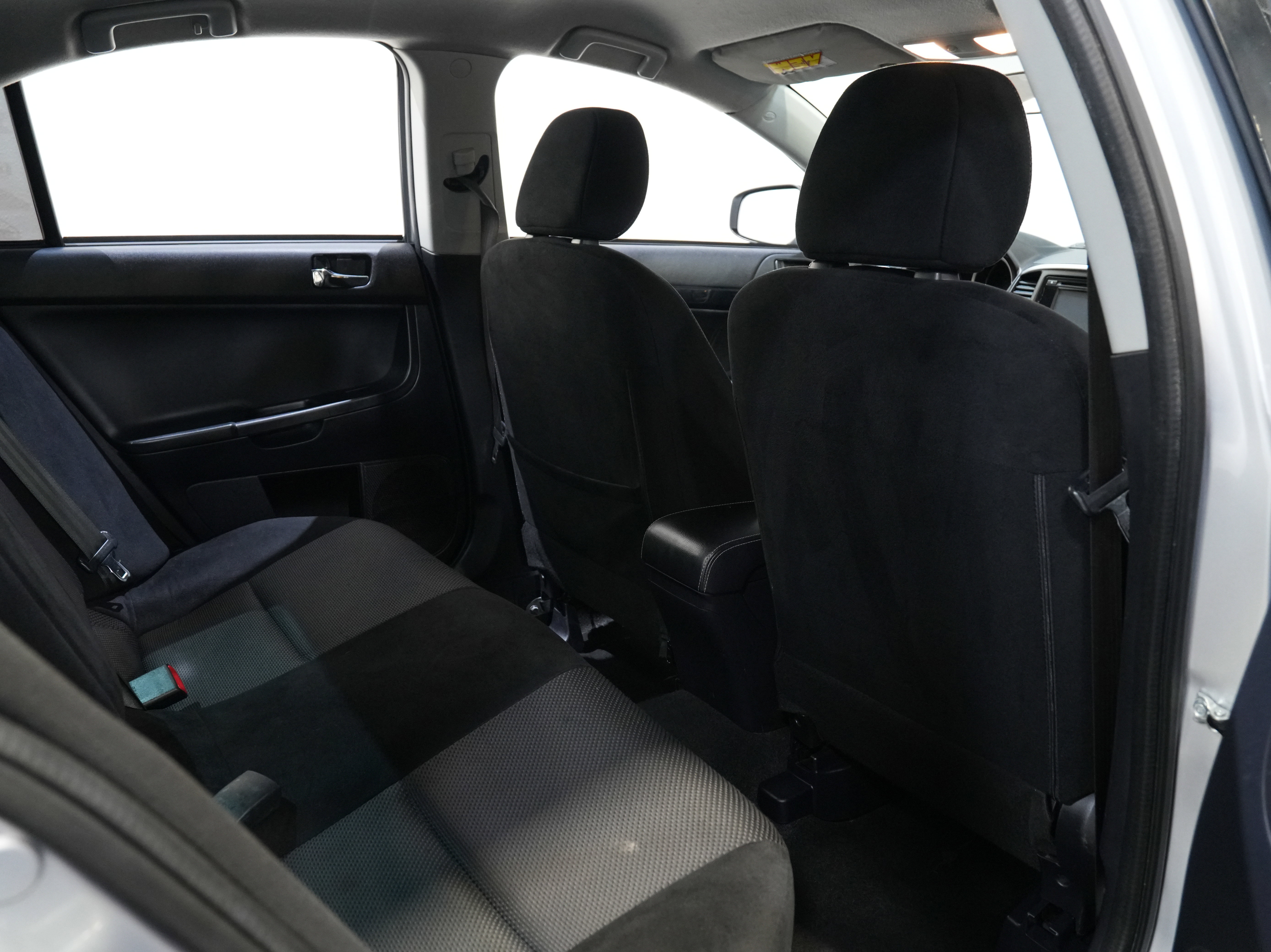 Used 2015 Mitsubishi Lancer Evolution GSR image 39