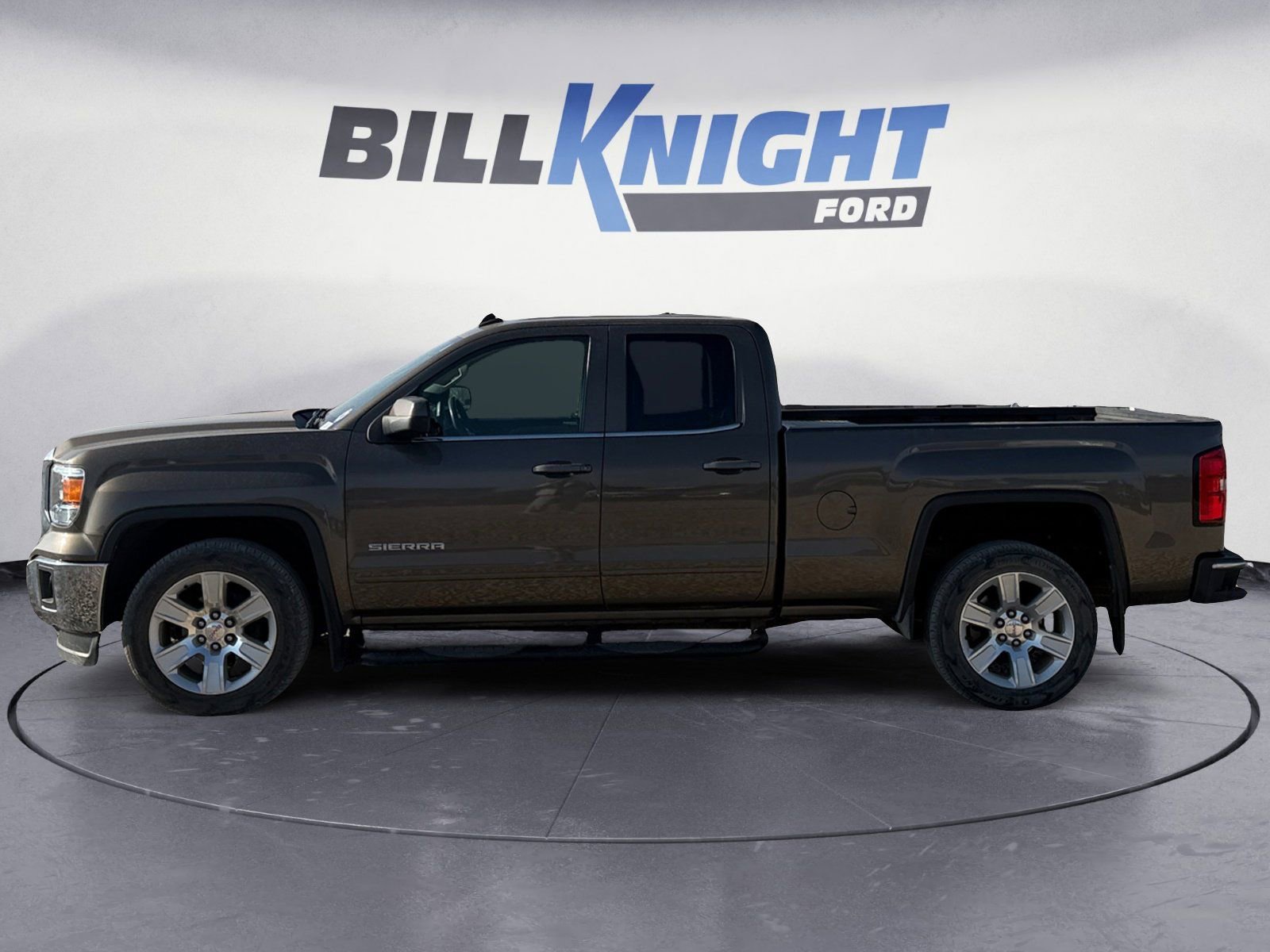 Used 2014 GMC Sierra 1500 SLE w/ SLE Value Package image 2