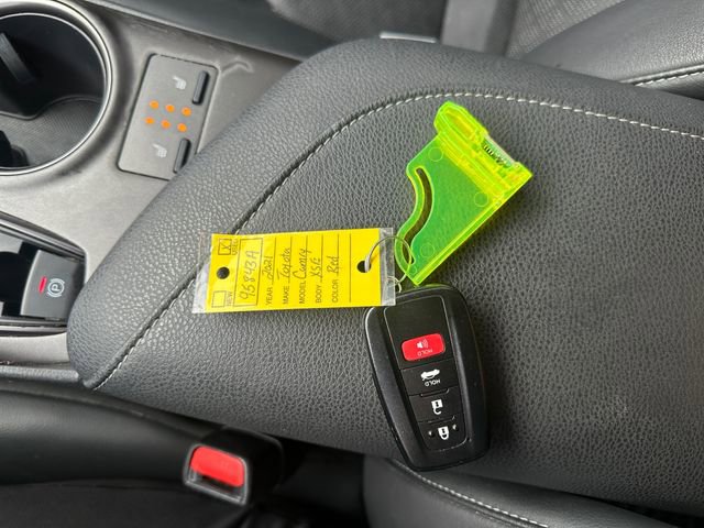 Used 2021 Toyota Camry XSE w/ Navigation Package image 31