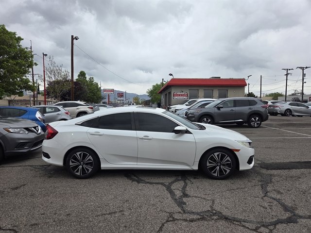 Used 2017 Honda Civic EX-L image 3