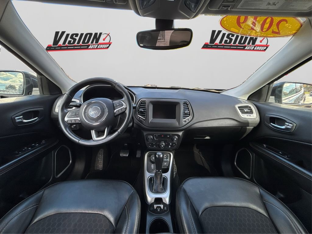 Used 2019 Jeep Compass Latitude image 25