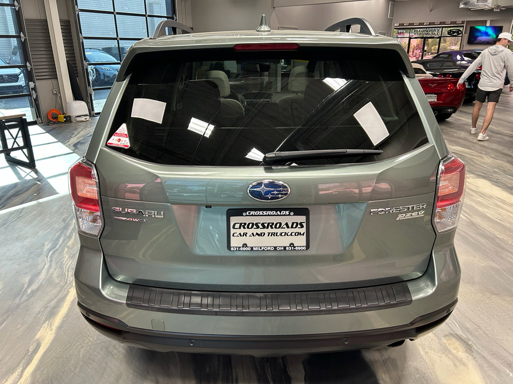 Used 2017 Subaru Forester 2.5i Limited AWD/4WD image 32