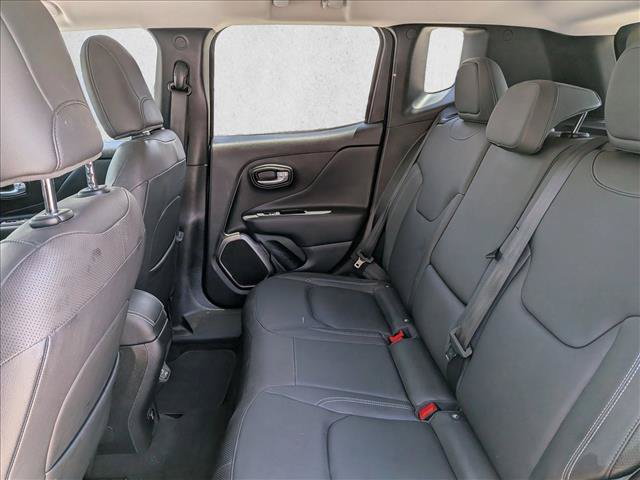 Used 2018 Jeep Renegade Limited w/ Safety & Security Group FWD image 17