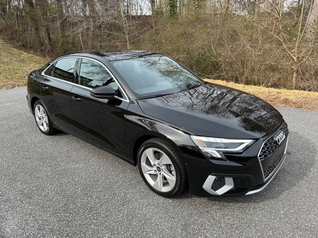 Used 2024 Audi A3 2.0T Premium image 4