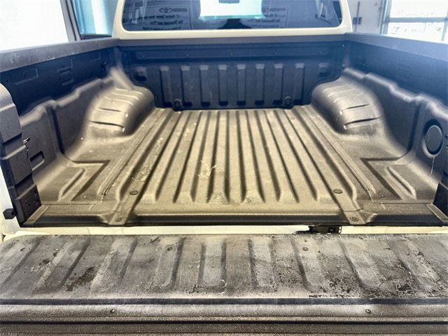 Used 2023 Nissan Frontier S w/ Technology Package image 23