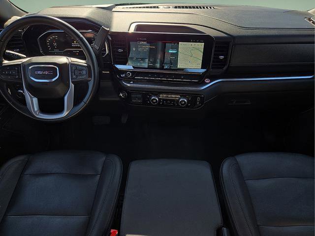 Used 2025 GMC Sierra 1500 SLT AWD/4WD image 17