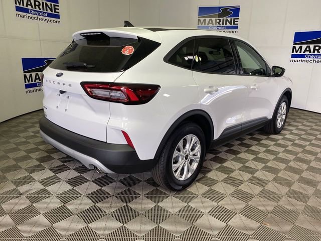 Used 2025 Ford Escape Active FWD image 13