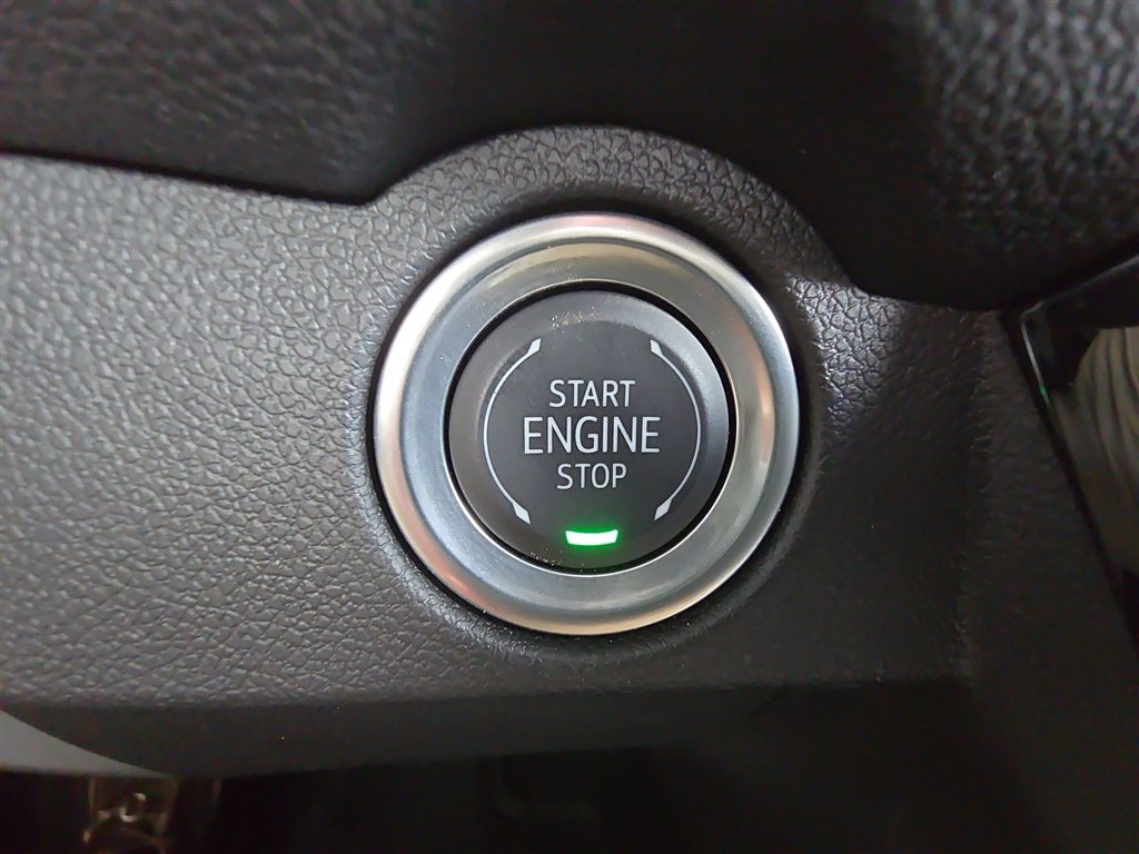 Used 2025 Chevrolet Traverse Z71 AWD/4WD image 17