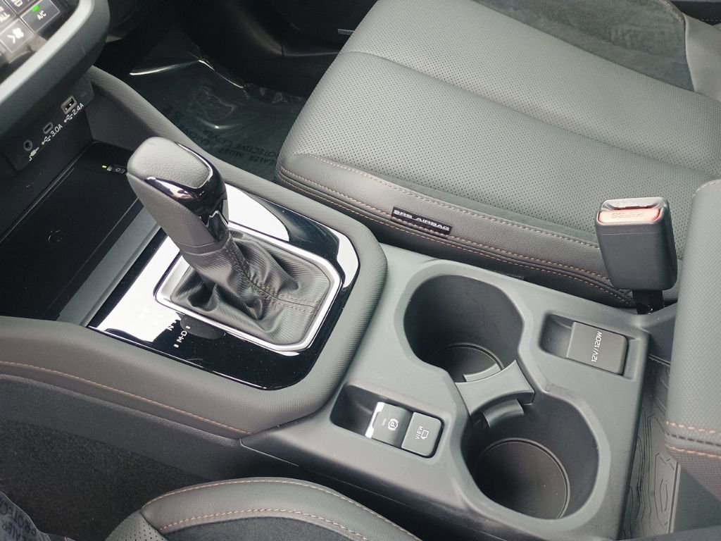 Used 2025 Subaru Forester Touring image 31