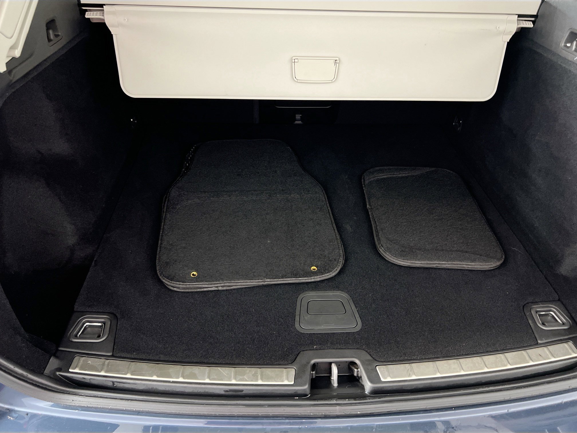 Used 2021 Volvo XC60 T5 Inscription image 27