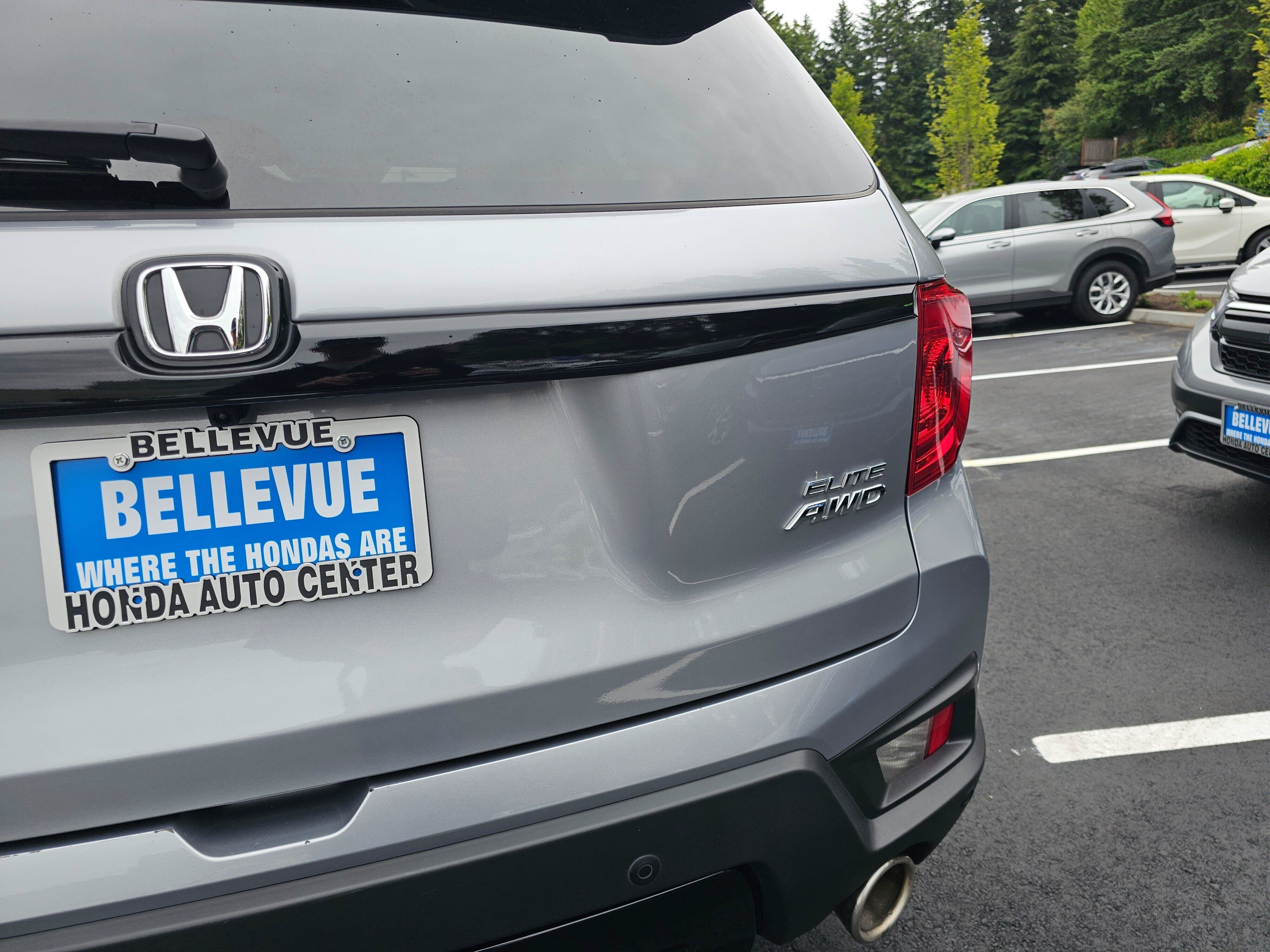 Used 2023 Honda Passport Elite image 16
