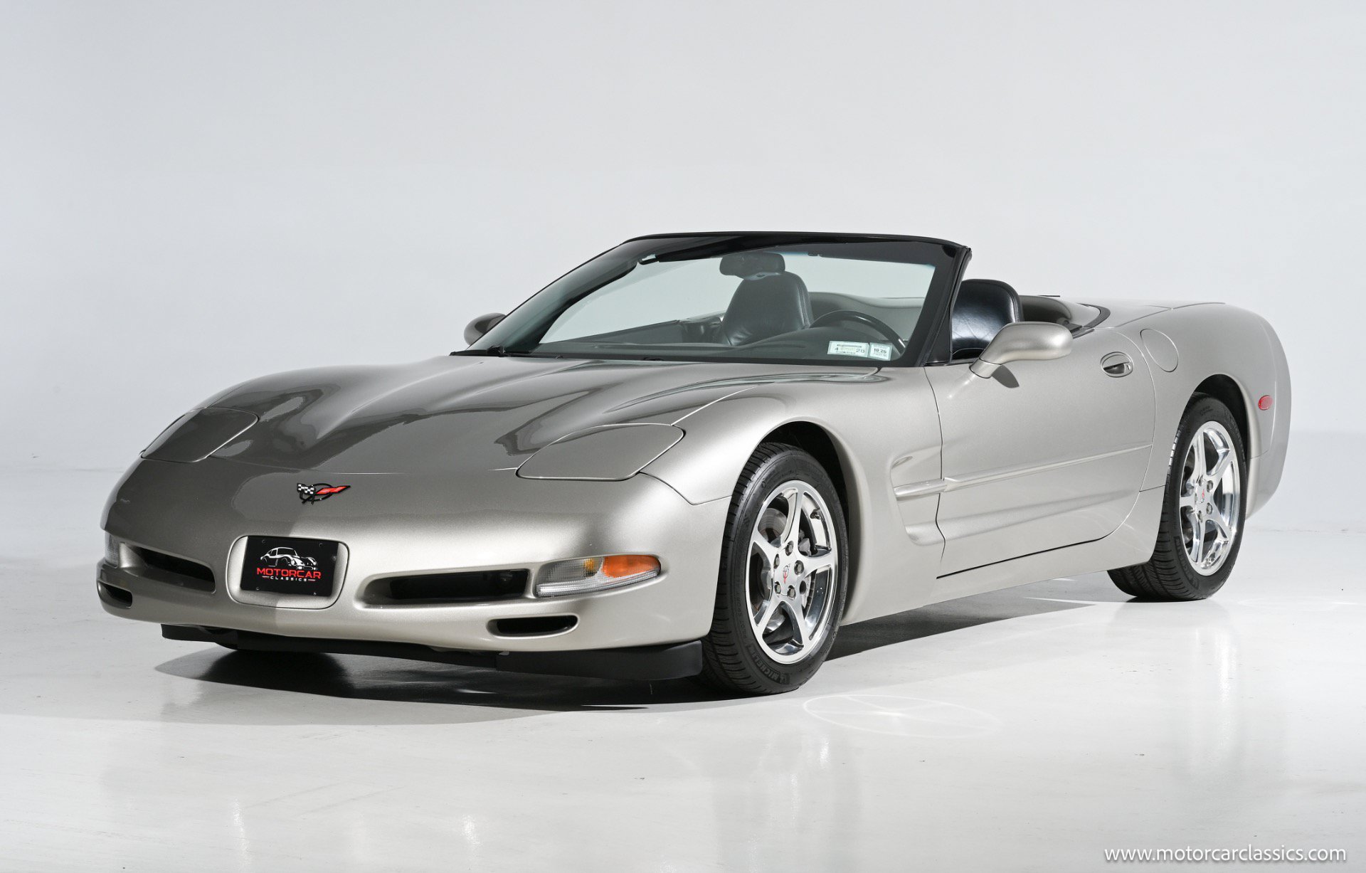 Used 2001 Chevrolet Corvette Convertible w/ Preferred Equipment Group2 RWD image 5